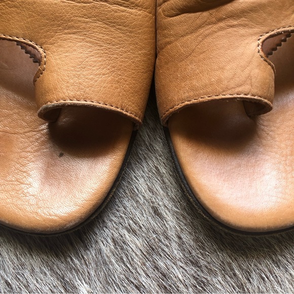 Donald J Pliner Valore slip on mule slide sandal cognac leather kitten heel 9N - Picture 4 of 7